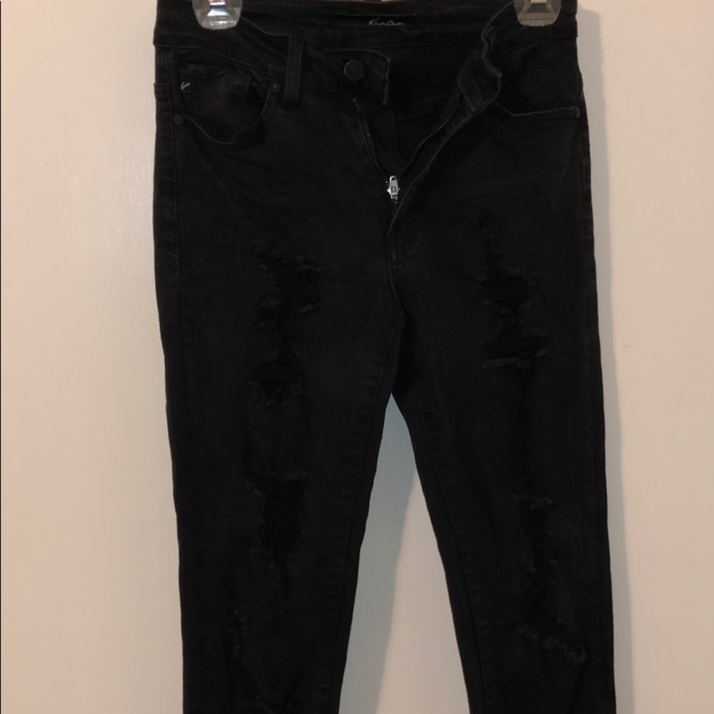 Black distressed jeans